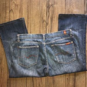 Woman’s 7 For All Mankind capris size 31